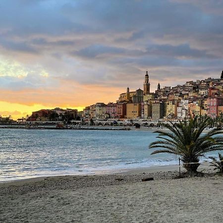 Regina Sur La Plage Menton Luaran gambar